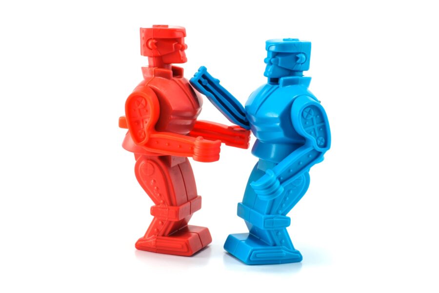 robot toy fighting